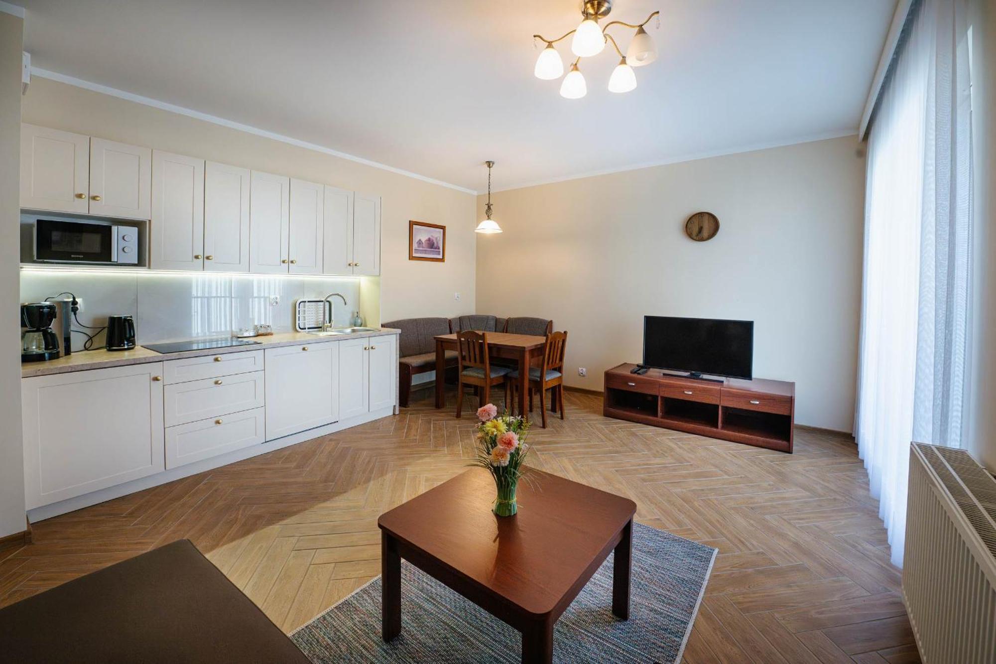 Apartamenty Ilawa - Osiedle Natura エクステリア 写真